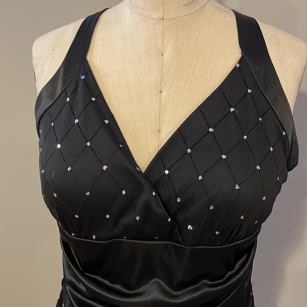 R&M Richards Black Sequin Sheer cross cross back blouse - Picture 2 of 6